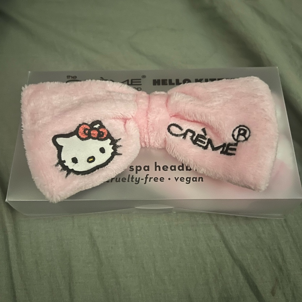 Hello kitty spa headband